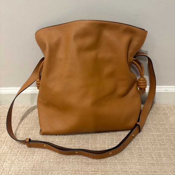 LOEWE Medium Flamenco Clutch Shoulder Bag Nappa Calfskin Leather Tan‎ Brown - Picture 8 of 16